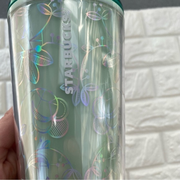 Starbucks 2022 Holiday Winter Woodland Color Changing Tumbler in Mint - Picture 4 of 5